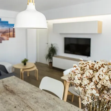 Malaga Beach Apartment Exterior photo